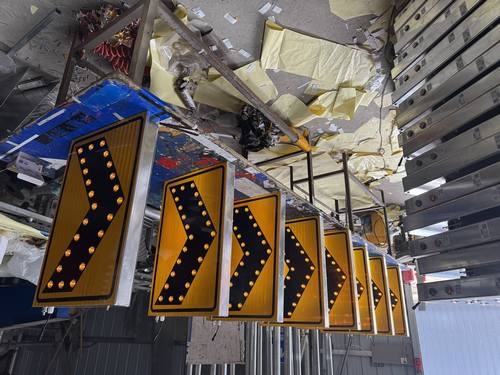 商洛标识标牌按功能可分为哪些类型 不同类型适用什么场景